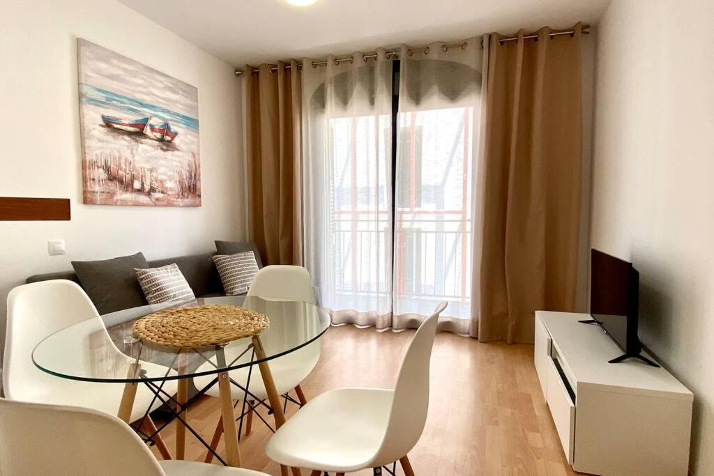 דירות Apartamento Pequeno Y Luminoso En קמברילס מראה חיצוני תמונה
